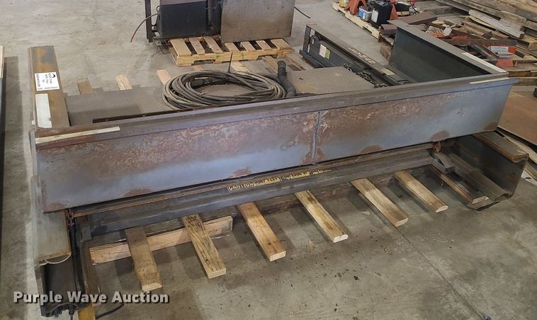 image for item DO3801 2013 Leyman FXD68PDD-8684RR  end gate lift