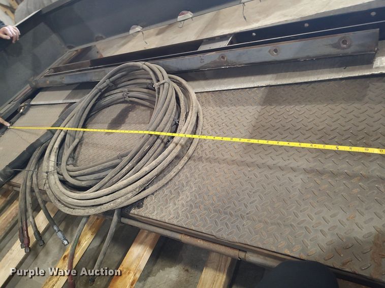 image for item DO3801 2013 Leyman FXD68PDD-8684RR  end gate lift