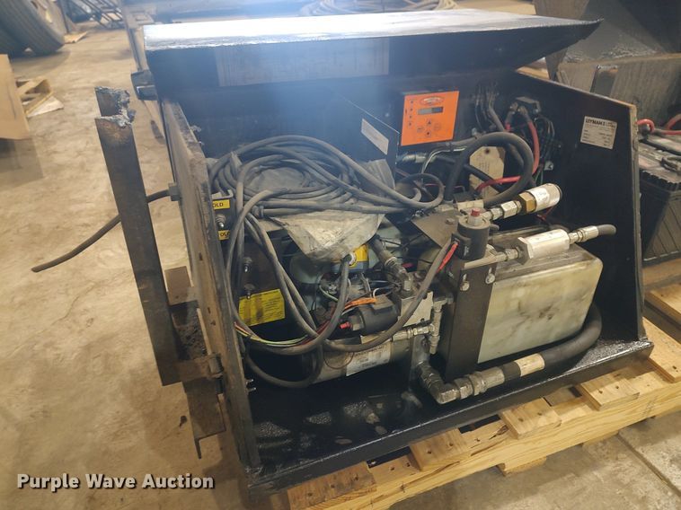 image for item DO3801 2013 Leyman FXD68PDD-8684RR  end gate lift