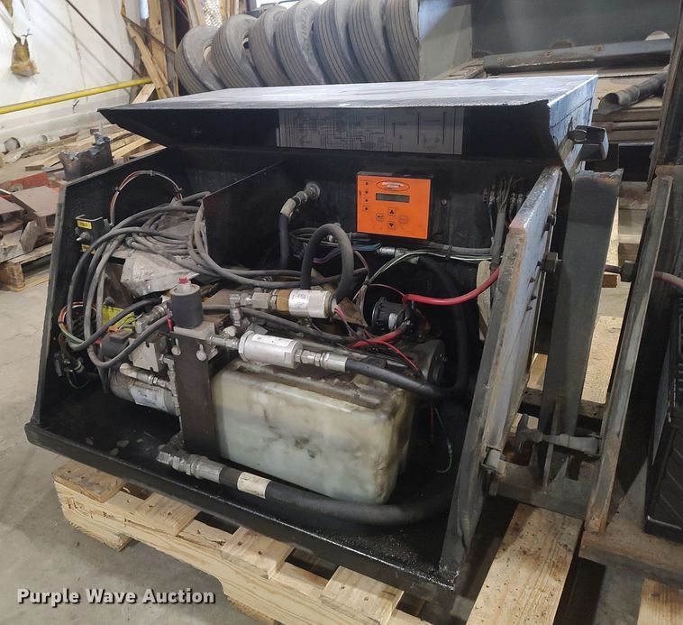 image for item DO3801 2013 Leyman FXD68PDD-8684RR  end gate lift