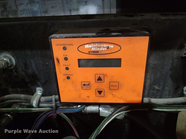 image for item DO3801 2013 Leyman FXD68PDD-8684RR  end gate lift