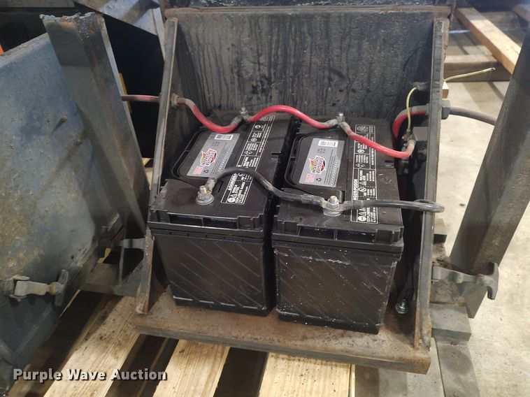 image for item DO3801 2013 Leyman FXD68PDD-8684RR  end gate lift