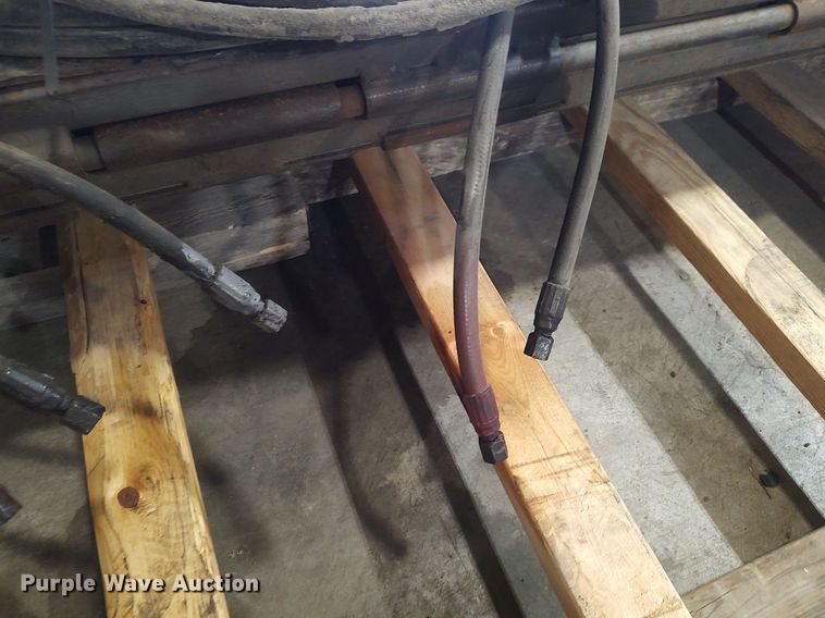 image for item DO3801 2013 Leyman FXD68PDD-8684RR  end gate lift