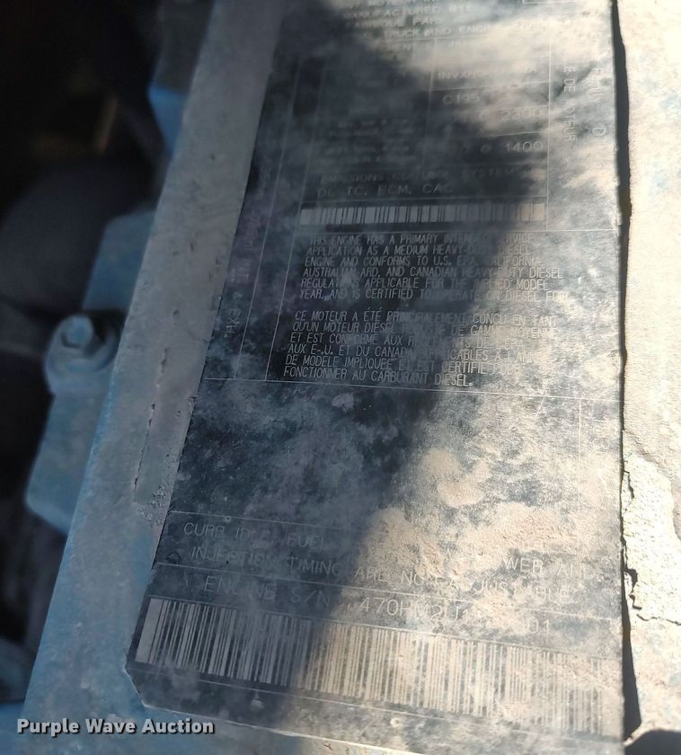 image for item DO3824 2002 International 4300  box truck