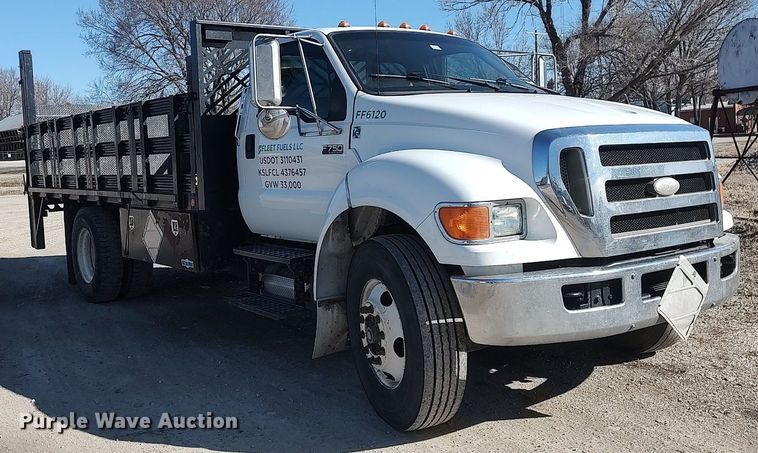 image for item DO3833 2008 Ford F750 Super Duty  flatbed truck