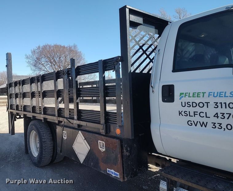 image for item DO3833 2008 Ford F750 Super Duty  flatbed truck