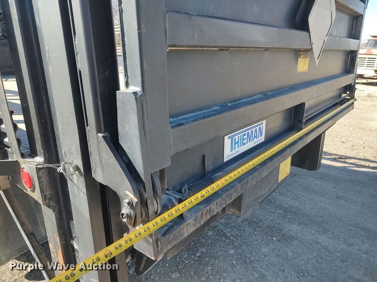 image for item DO3833 2008 Ford F750 Super Duty  flatbed truck