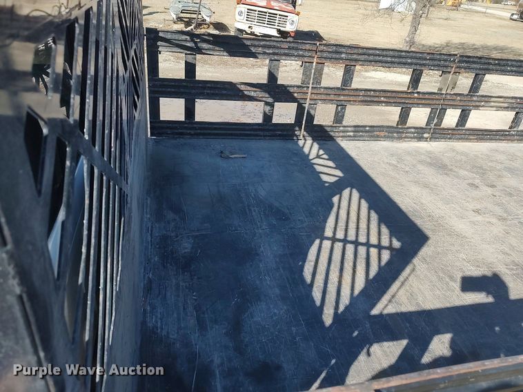 image for item DO3833 2008 Ford F750 Super Duty  flatbed truck