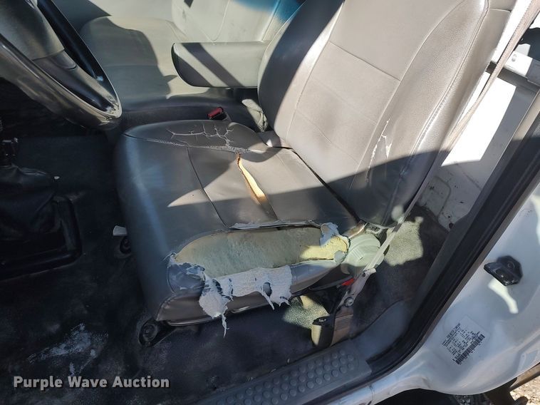 image for item DO3833 2008 Ford F750 Super Duty  flatbed truck