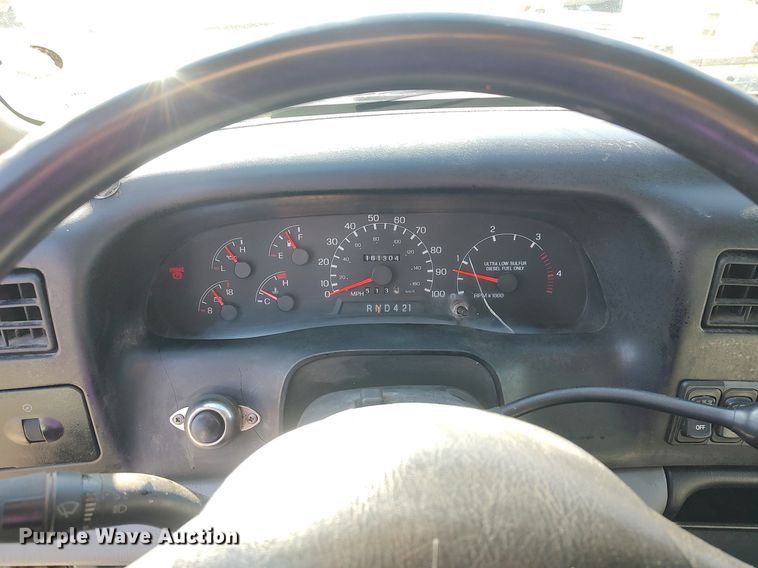 image for item DO3833 2008 Ford F750 Super Duty  flatbed truck