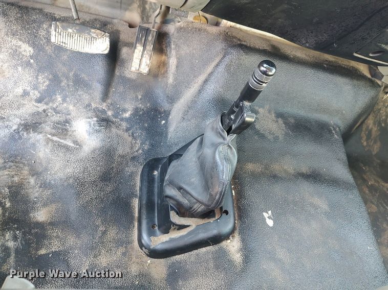 image for item DO3833 2008 Ford F750 Super Duty  flatbed truck