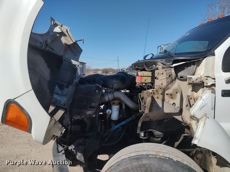 image for item DO3833 2008 Ford F750 Super Duty  flatbed truck