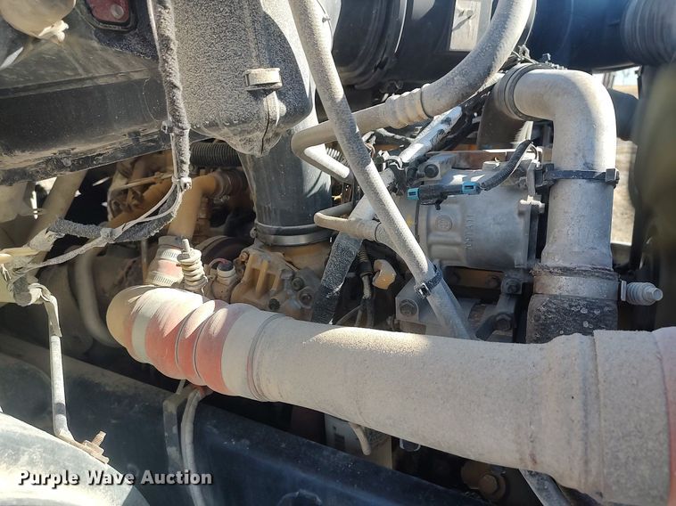 image for item DO3833 2008 Ford F750 Super Duty  flatbed truck