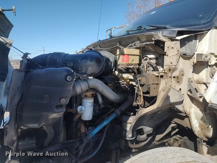 image for item DO3833 2008 Ford F750 Super Duty  flatbed truck