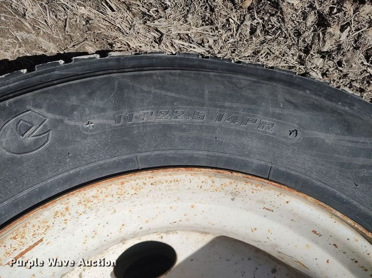 image for item DO3833 2008 Ford F750 Super Duty  flatbed truck