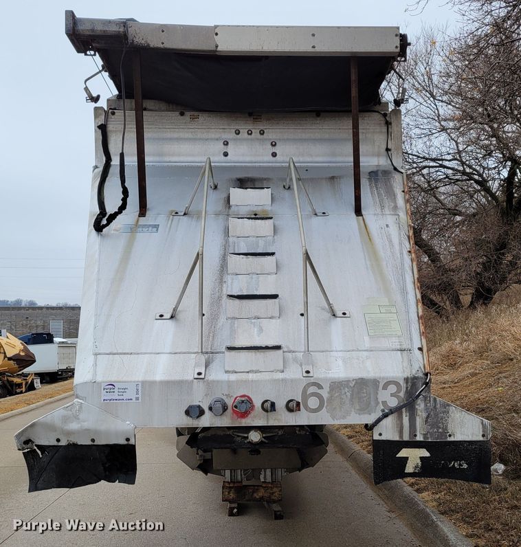 image for item DO4175 2007 Travis S/102  bottom dump trailer