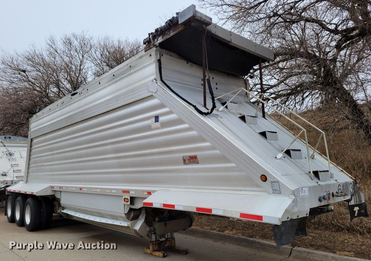 image for item DO4175 2007 Travis S/102  bottom dump trailer