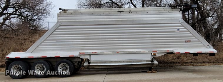 image for item DO4175 2007 Travis S/102  bottom dump trailer