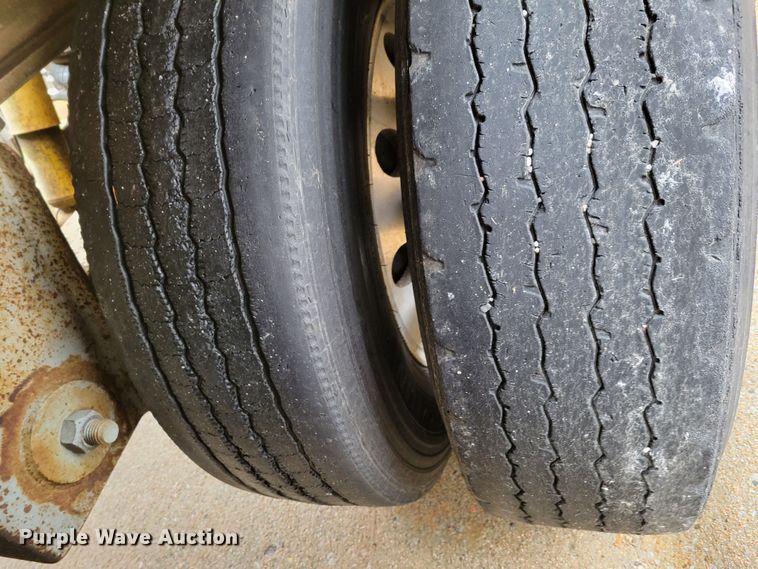 image for item DO4175 2007 Travis S/102  bottom dump trailer