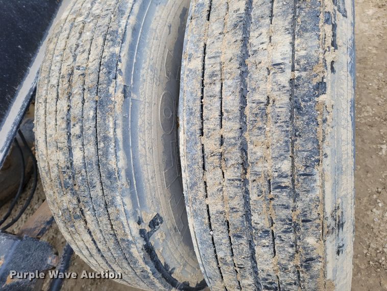 image for item DO4193 2009 Hyundai CGN403-516  container trailer