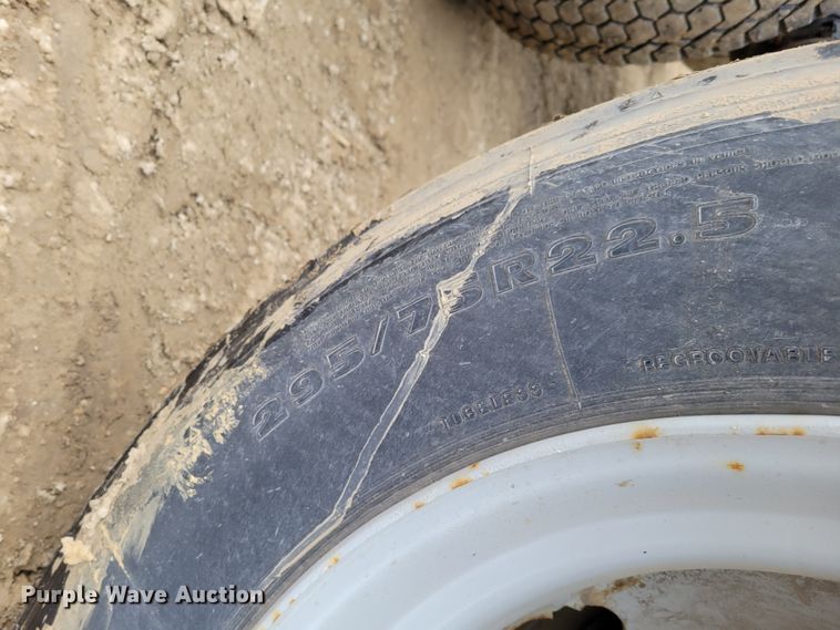 image for item DO4193 2009 Hyundai CGN403-516  container trailer