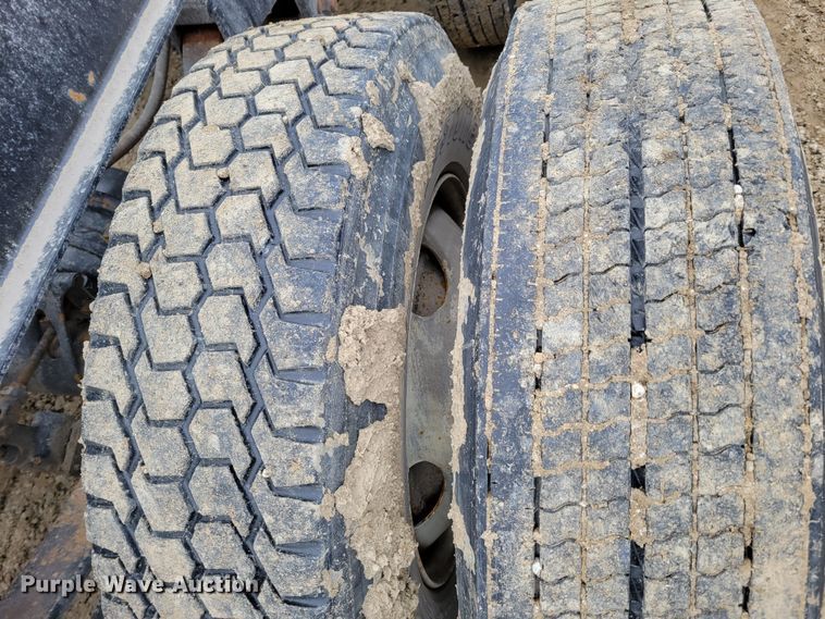 image for item DO4193 2009 Hyundai CGN403-516  container trailer