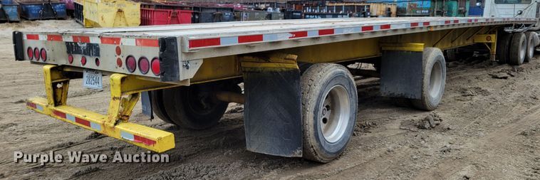 image for item DO4194 1997 Transcraft Eagle W2 50XI02  flatbed trailer