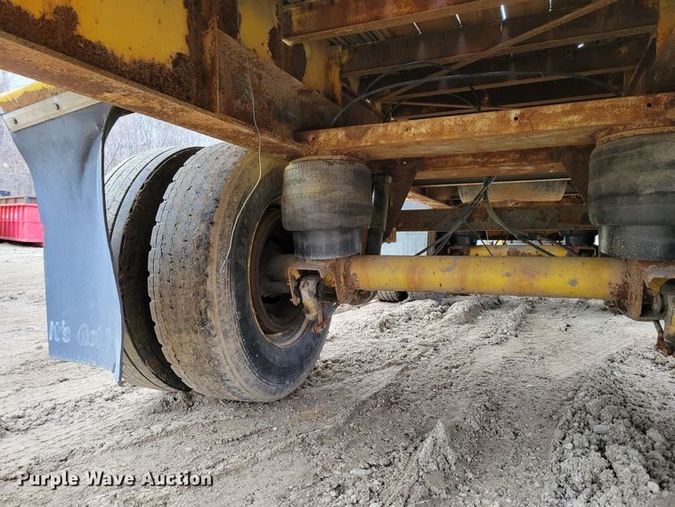 image for item DO4194 1997 Transcraft Eagle W2 50XI02  flatbed trailer