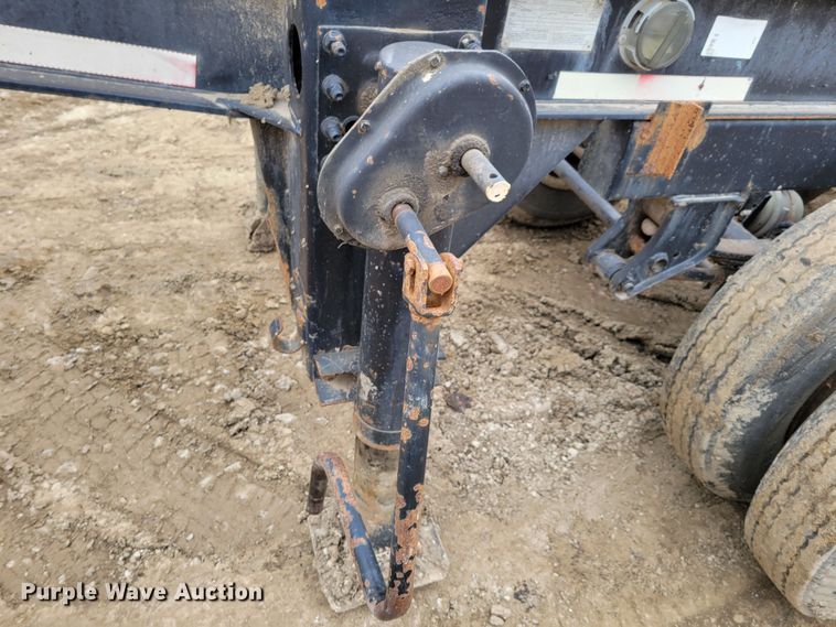 image for item DO4195 1990 Reinke  container trailer