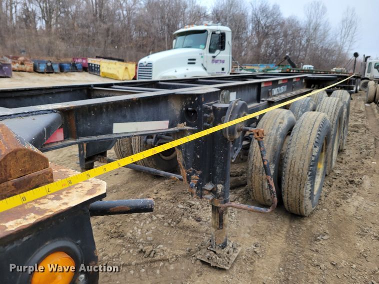 image for item DO4195 1990 Reinke  container trailer