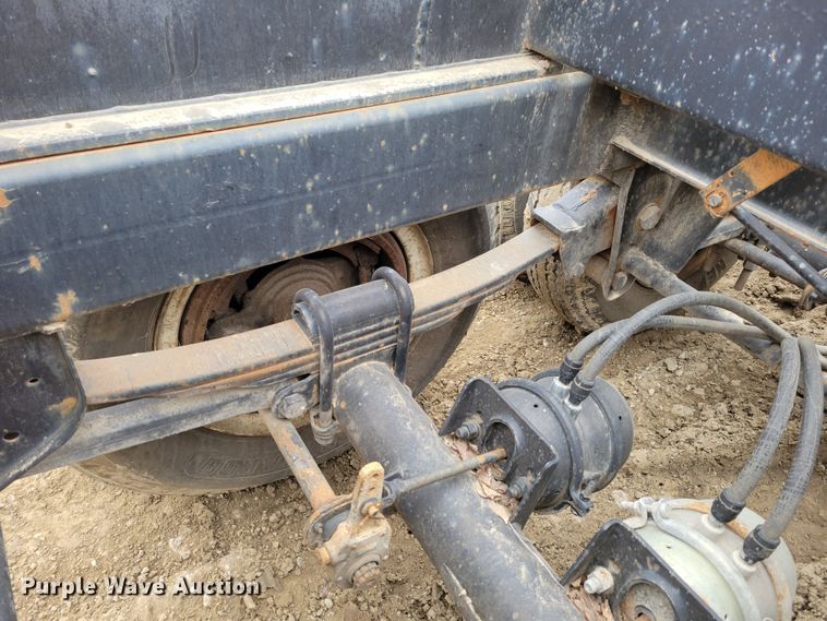 image for item DO4195 1990 Reinke  container trailer