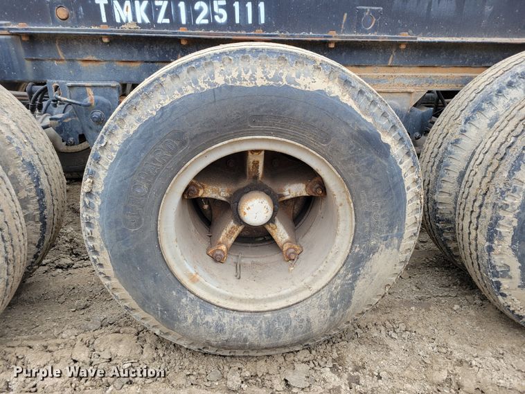 image for item DO4195 1990 Reinke  container trailer