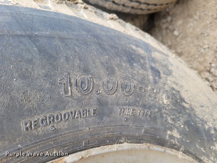 image for item DO4195 1990 Reinke  container trailer