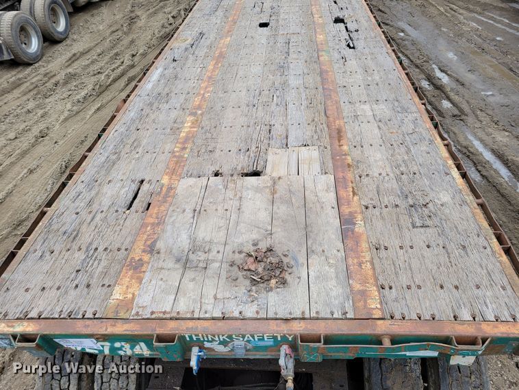 image for item DO4197 1998 Fontaine FTW-5-8048SLAWK  flatbed trailer