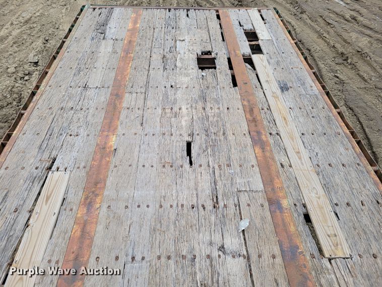 image for item DO4197 1998 Fontaine FTW-5-8048SLAWK  flatbed trailer