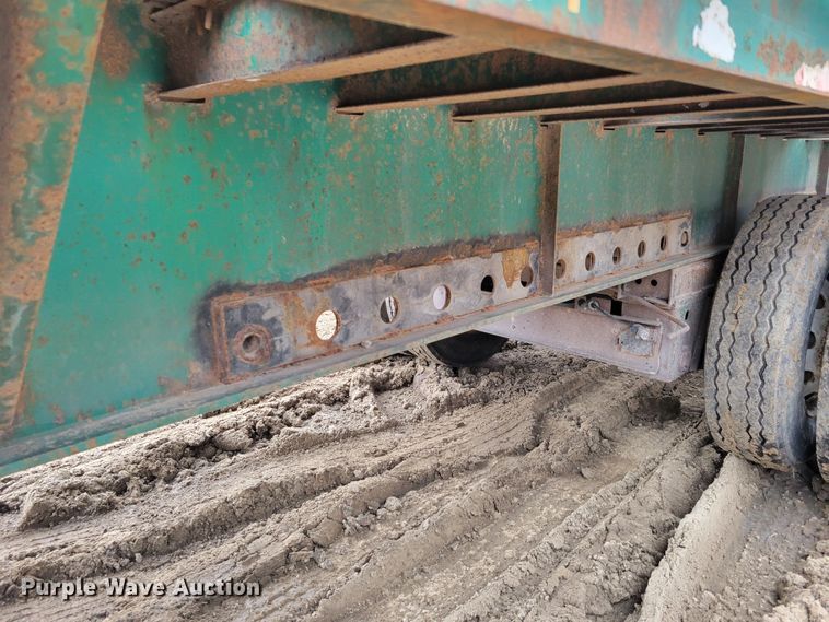 image for item DO4197 1998 Fontaine FTW-5-8048SLAWK  flatbed trailer