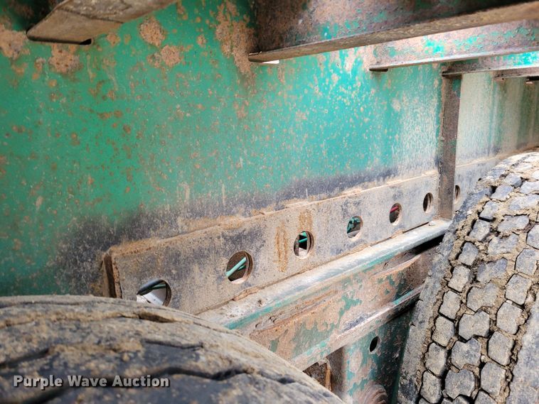 image for item DO4197 1998 Fontaine FTW-5-8048SLAWK  flatbed trailer