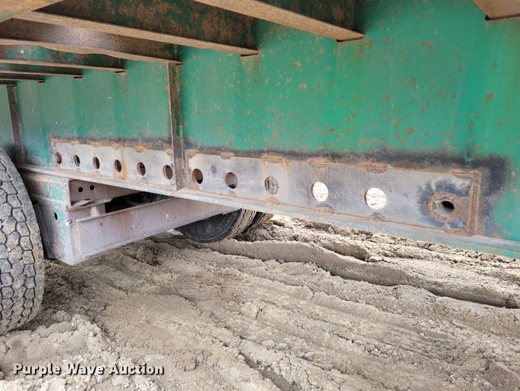 image for item DO4197 1998 Fontaine FTW-5-8048SLAWK  flatbed trailer