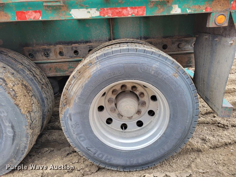 image for item DO4197 1998 Fontaine FTW-5-8048SLAWK  flatbed trailer