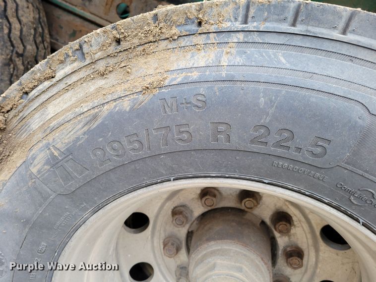 image for item DO4197 1998 Fontaine FTW-5-8048SLAWK  flatbed trailer