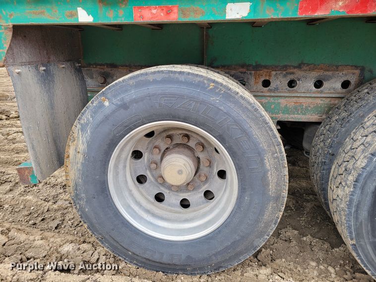 image for item DO4197 1998 Fontaine FTW-5-8048SLAWK  flatbed trailer