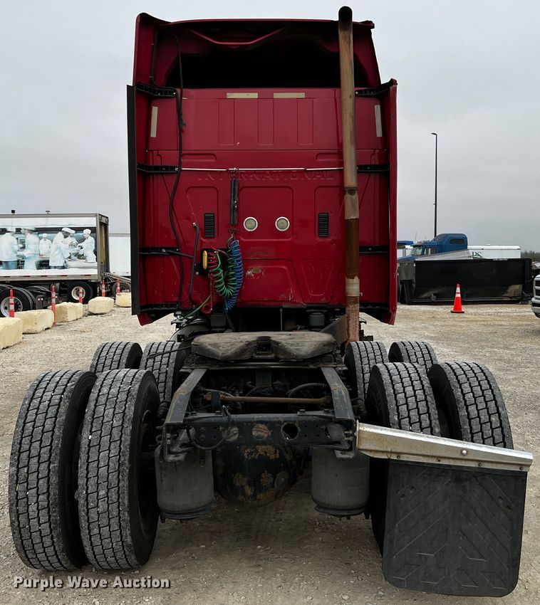 image for item DQ1994 2008 International ProStar  semi truck