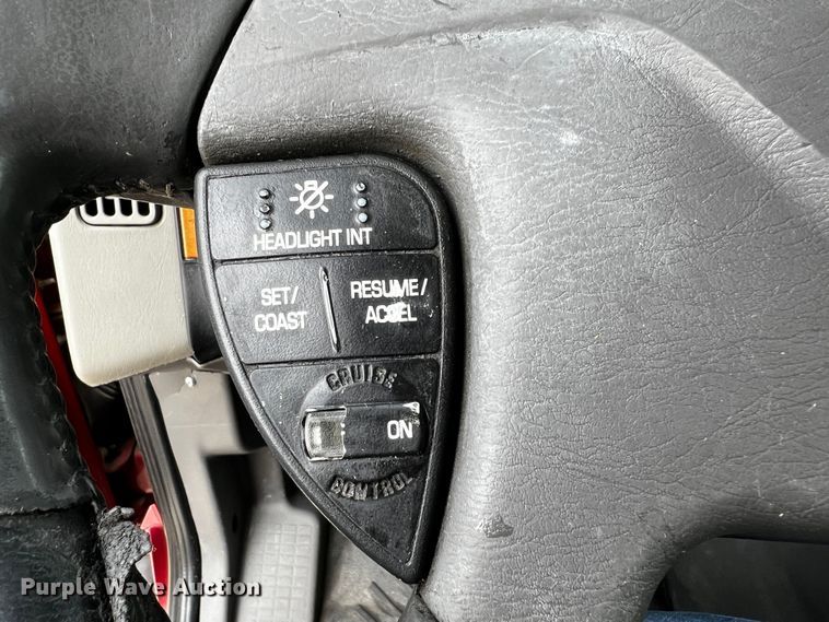 image for item DQ1994 2008 International ProStar  semi truck