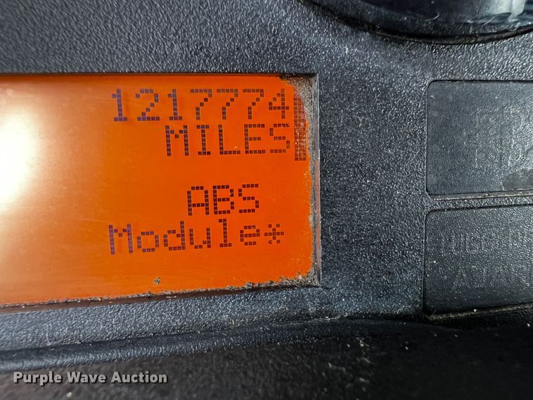 image for item DQ1994 2008 International ProStar  semi truck