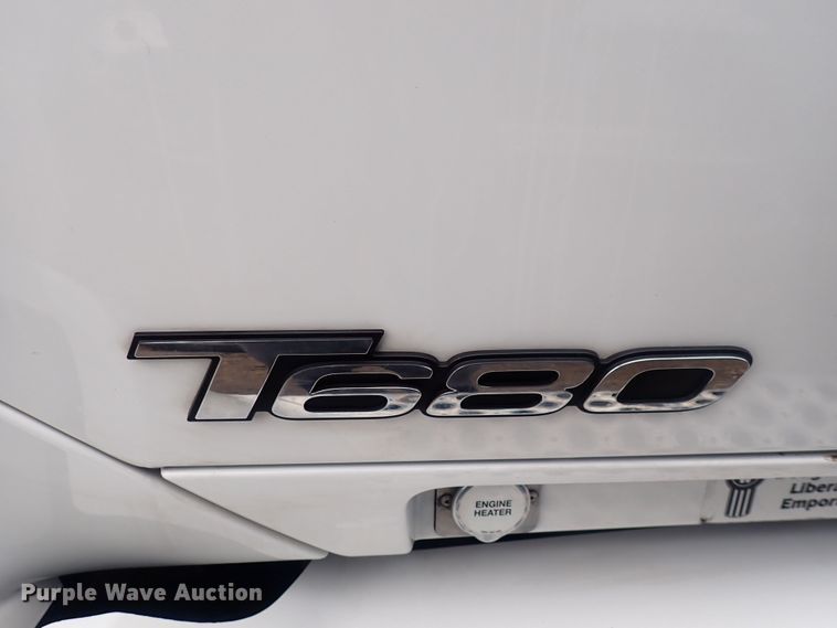 image for item DQ5036 2018 Kenworth T680  semi truck