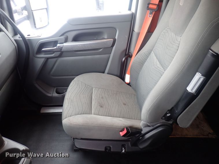 image for item DQ5036 2018 Kenworth T680  semi truck