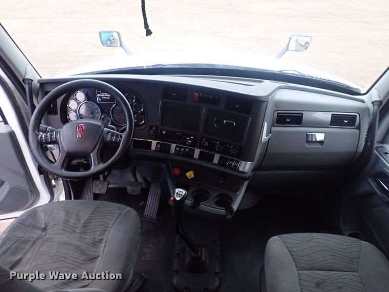 image for item DQ5036 2018 Kenworth T680  semi truck