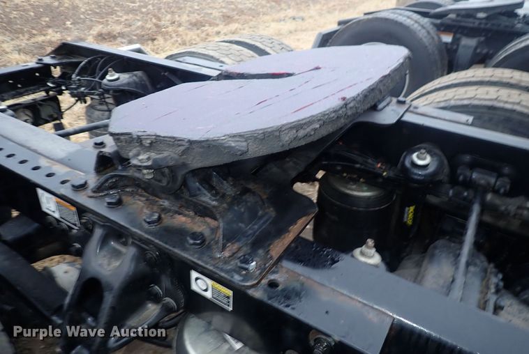 image for item DQ5036 2018 Kenworth T680  semi truck