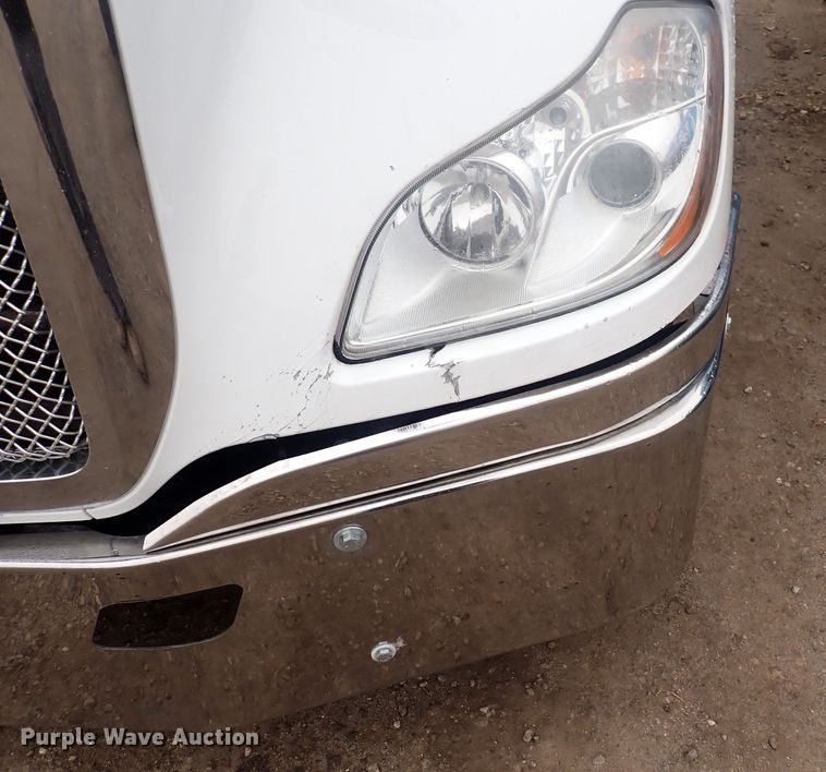 image for item DQ5036 2018 Kenworth T680  semi truck