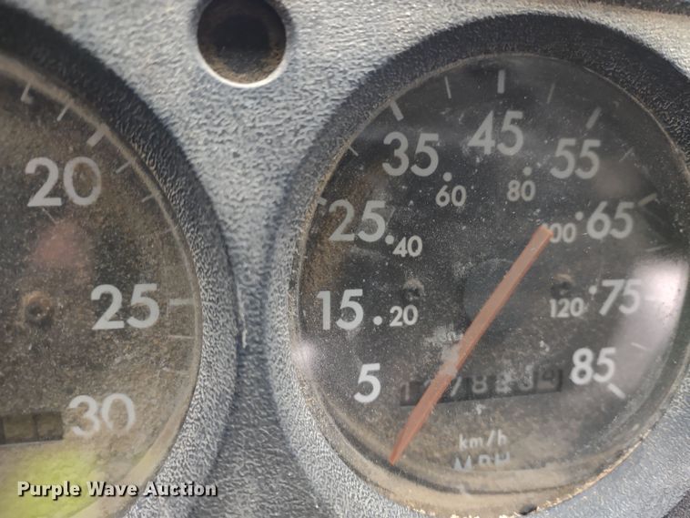 image for item DR8179 1997 Freightliner FL80  truck cab and chassis